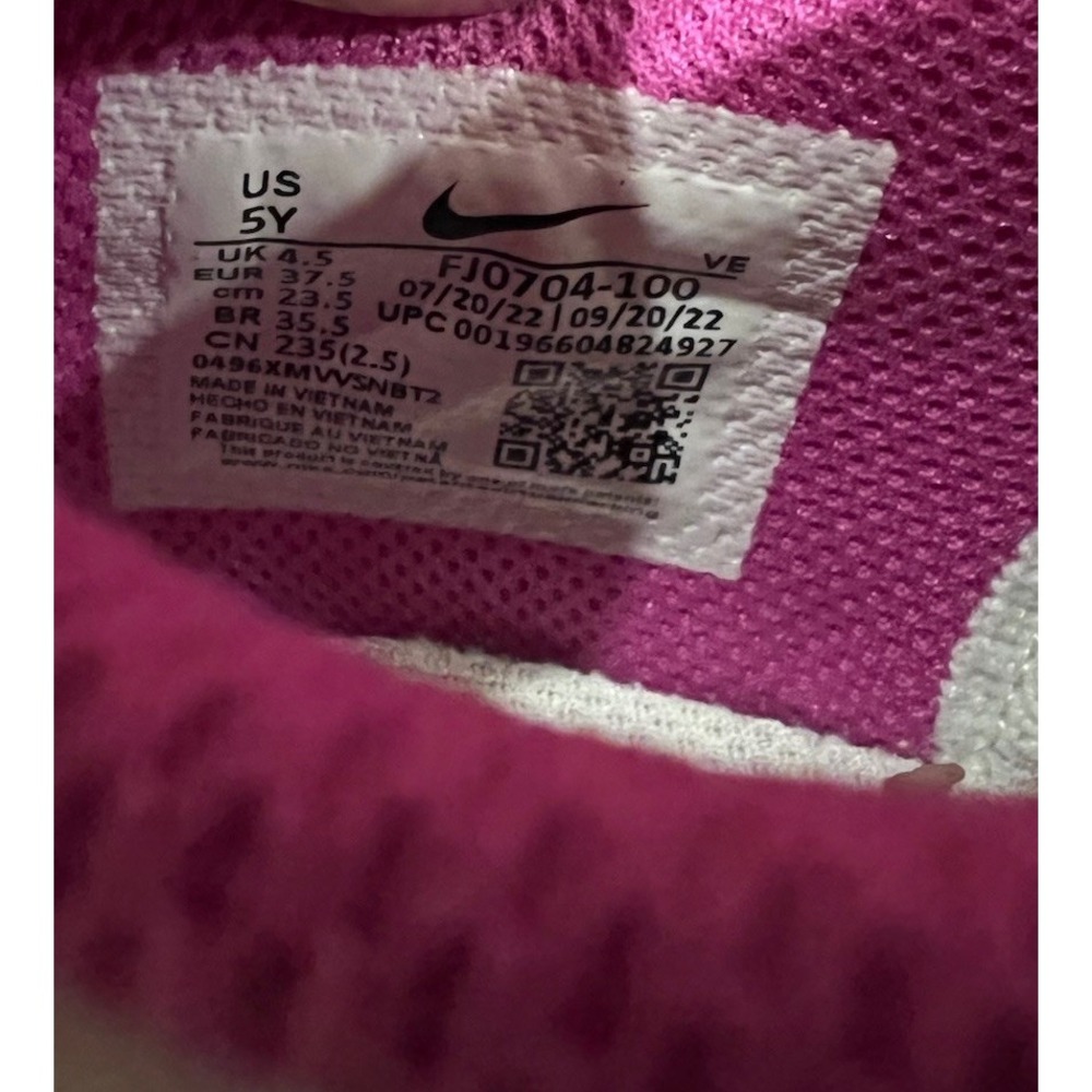 Nike Dunk Low BG White/Active Fuchsia FJ0704-100 Size 5Y - Picture 11 of 11